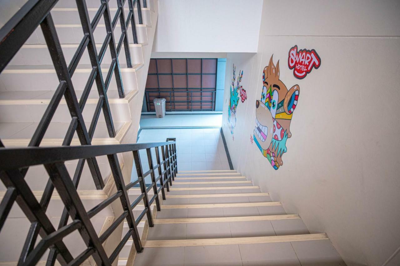 Smart Hotel Ban Lam Luk Ka Exteriér fotografie